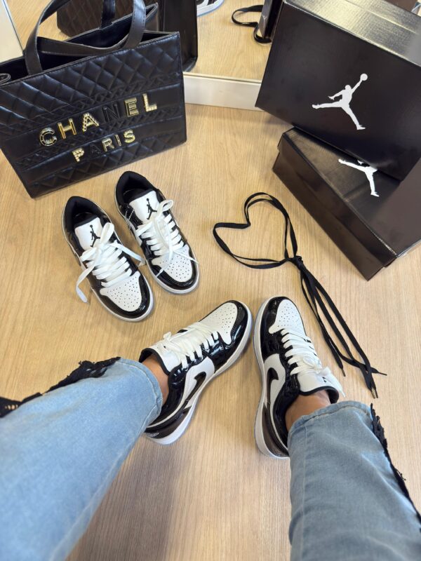 Nike Air Jordan 1 Low SE Concord