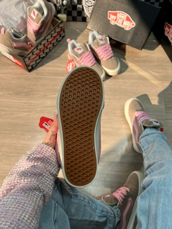 Vans Knu Skool Bege e Rosa