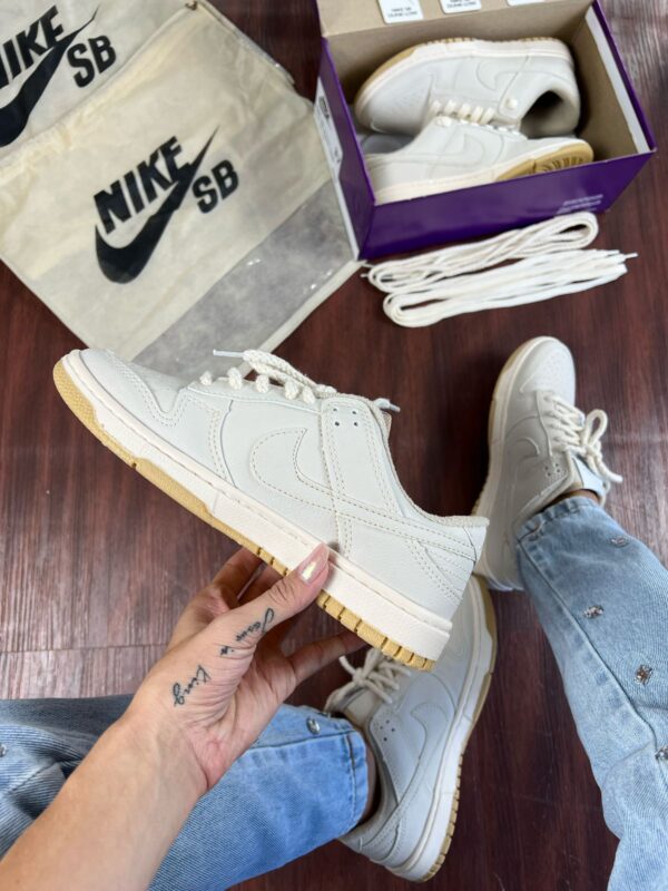 Nike SB Dunk Low Cream