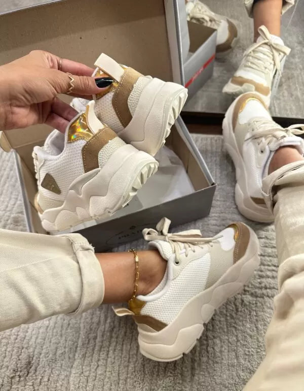 Prada Milano Dal Branco Bege