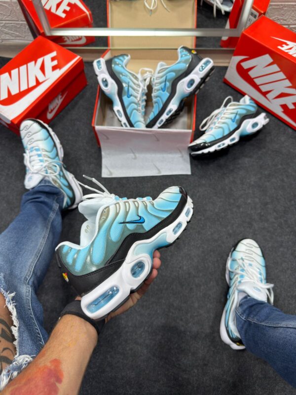 Nike Air Max TN Plus Branco e Azul