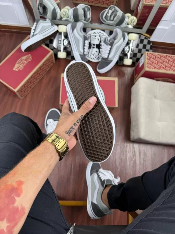 Vans Knu Skool Cinza