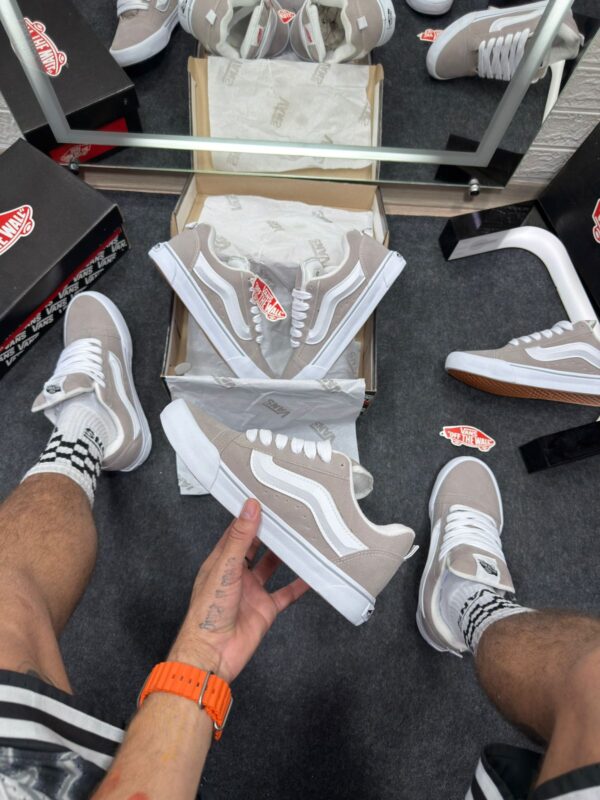 Vans Knu Skool Branco e Cinza