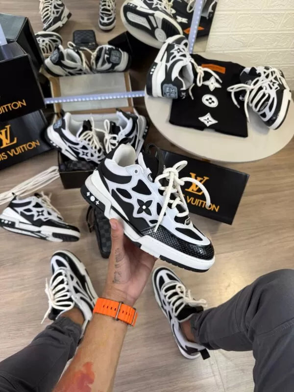 Louis Vuitton Skate Black