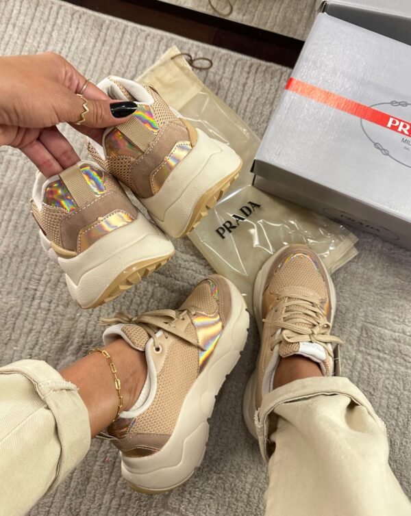 Prada Milano Dal Bege