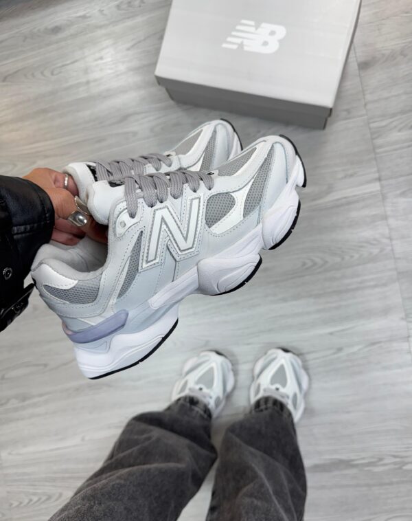 New Balance 9060 Branco e Cinza