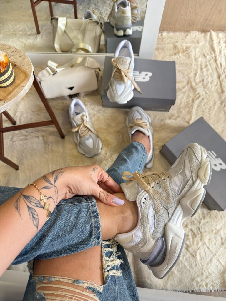 New Balance 9060 Bege