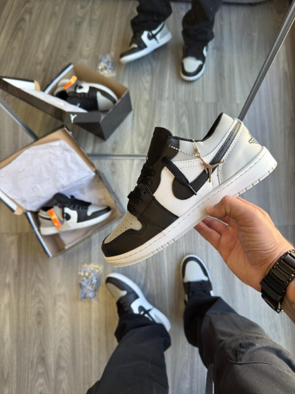 Nike Air Jordan 1 Low Smoke Grey