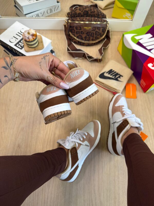 Nike SB Dunk Low Marrom Camurça