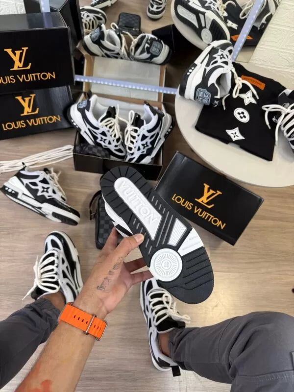 Louis Vuitton Skate Black