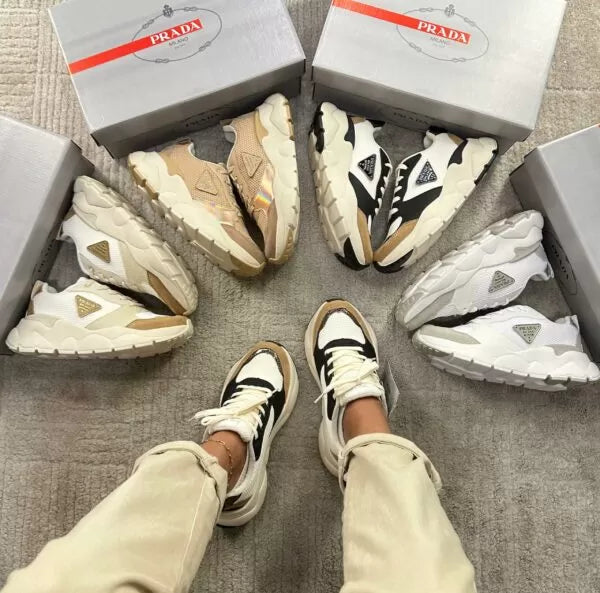 Prada Milano Dal Branco Cinza