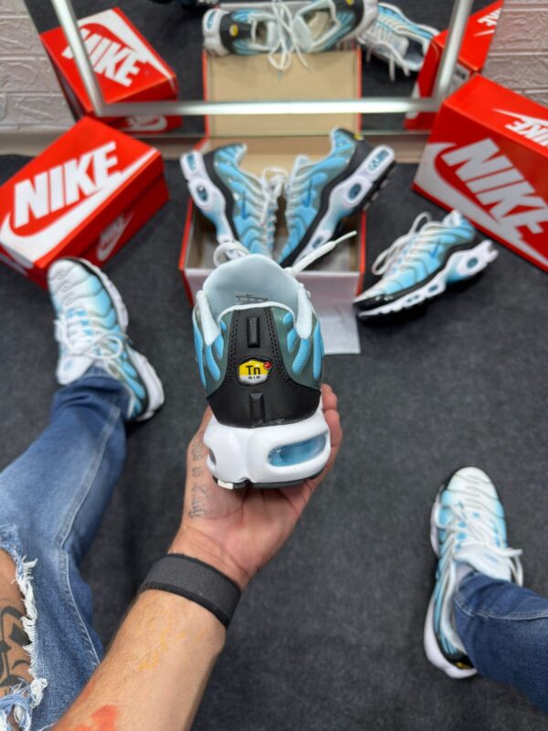 Nike Air Max TN Plus Branco e Azul