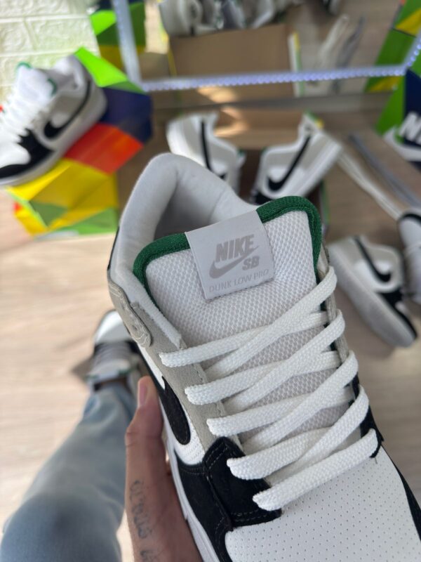 Nike SB Dunk Low Chlorophyll