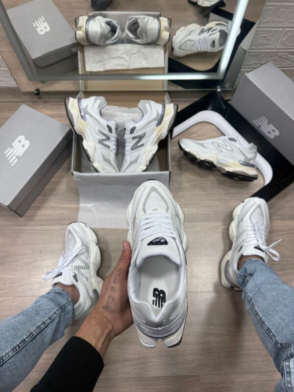 New Balance 9090 Branco e Cinza