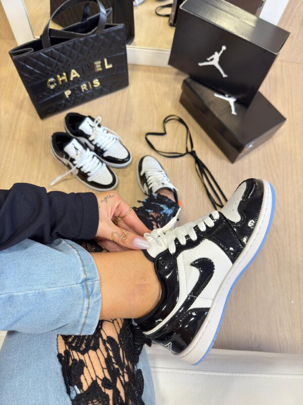 Nike Air Jordan 1 Low SE Concord