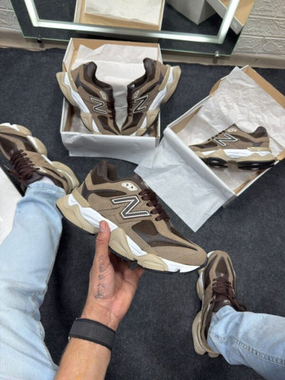 New Balance 9060 Marrom e Branco