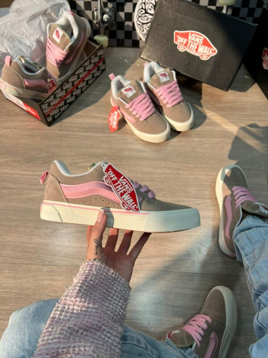 Vans Knu Skool Bege e Rosa
