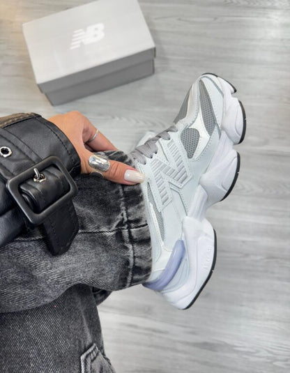 New Balance 9060 Branco e Cinza
