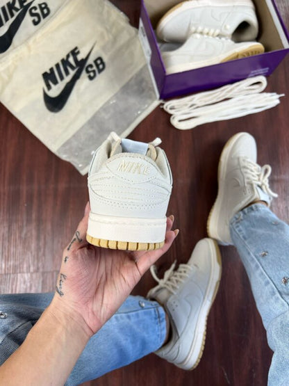 Nike SB Dunk Low Cream
