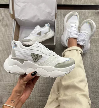Prada Milano Dal Branco Cinza